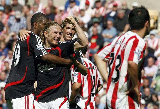 都体：尤文将采用四后卫体系，斯帕莱蒂计划推行4-3-2-1阵型（都体：尤文将改用四后卫，斯帕莱蒂欲推行4-3-2-1阵型）