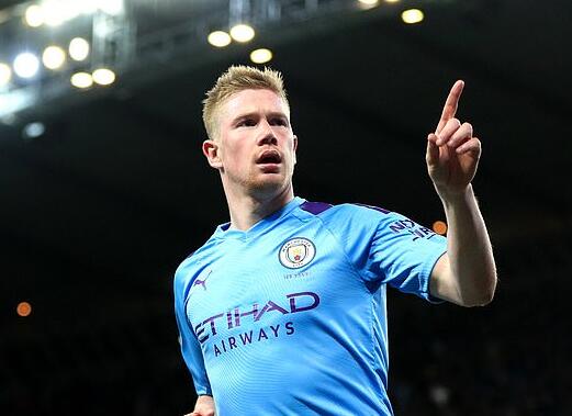 维拉力克曼城阿森纳，曼联利物浦你方唱罢我登场，或酝酿一场换帅抢亲交锋闹剧！（阿斯顿维拉连斩曼城与阿森纳，曼联利物浦轮番登场，换帅抢人大战一触即发？）