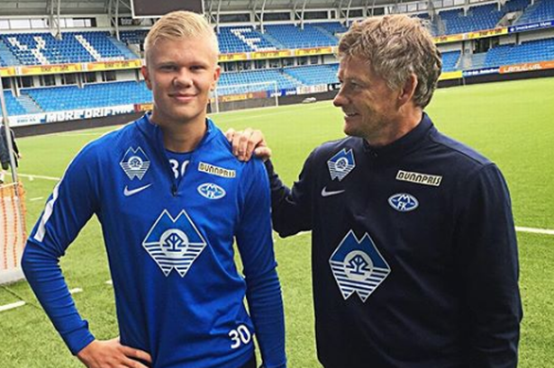 基耶利尼：我们想和斯帕莱蒂长期合作，而不是只考虑到明年6月（基耶利尼：与斯帕莱蒂的合作着眼长远，不止于明年6月）