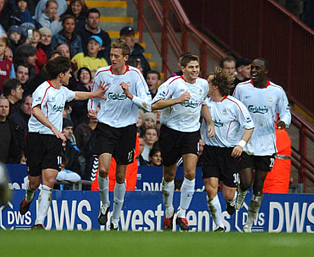 足球城记：河内，距离中国边境只有150公里的外国首都（足球之城河内：距离中国边境仅150公里的邻国首都）