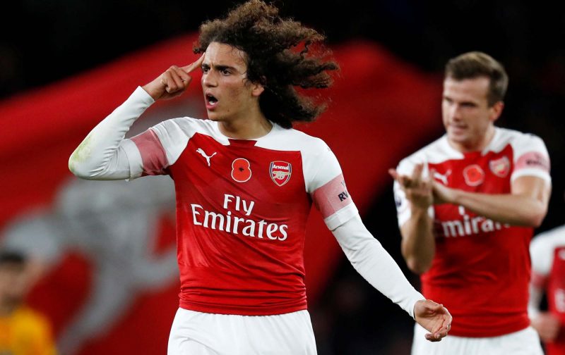 亚冠焦点：柔佛新山VS上海海港，生死战前双方态势剖析（亚冠重磅对决：柔佛新山对阵上海海港，生死关头赛前形势解读）